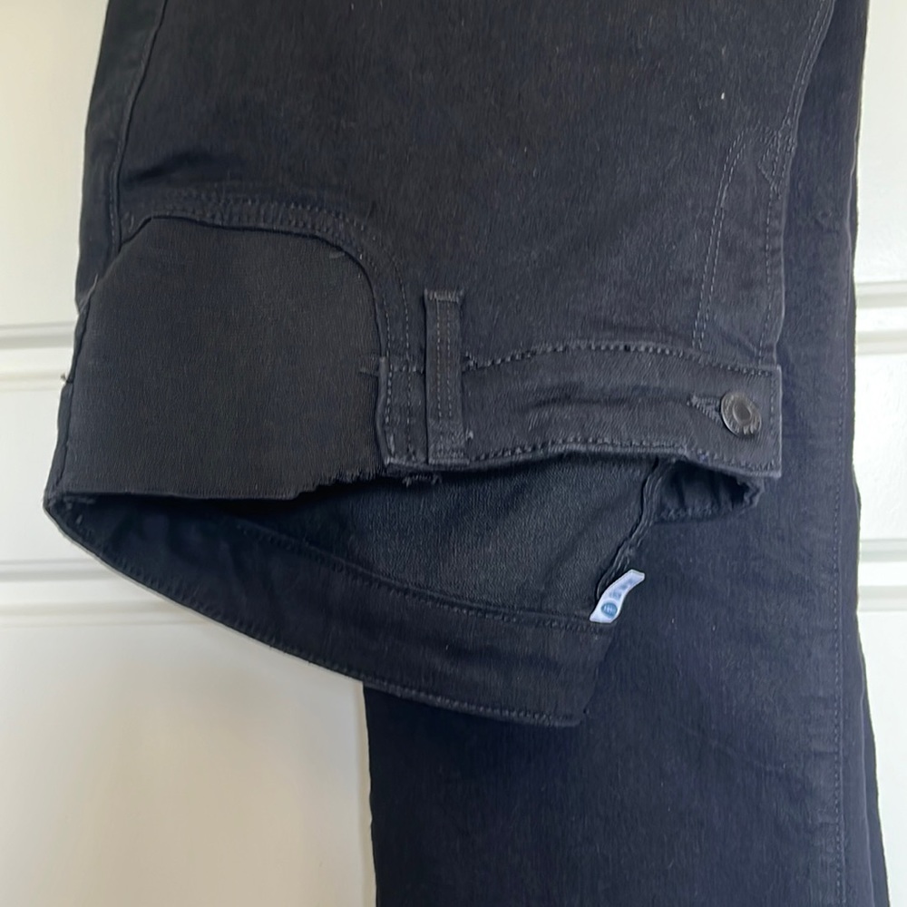 Maternity jeans- old navy